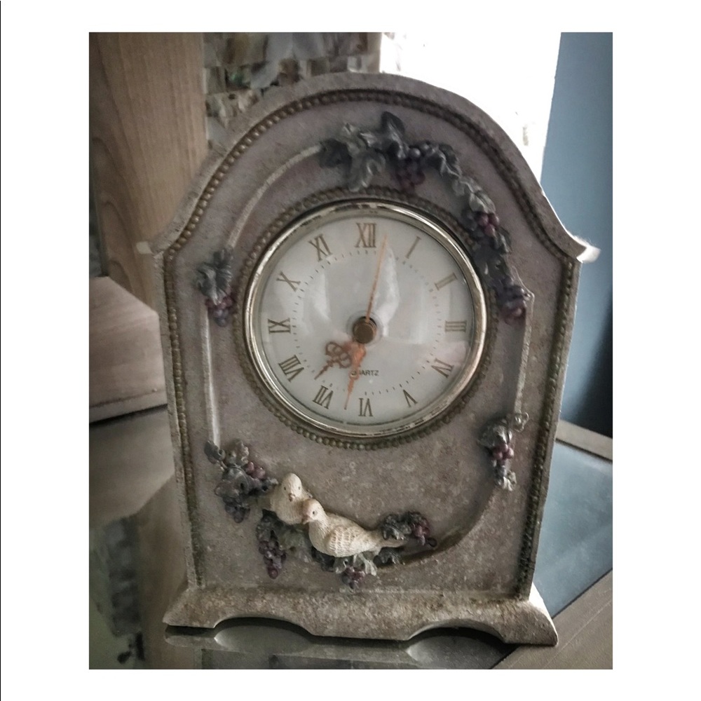 fabulous Desk Mantle Clock